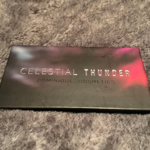Dominique Cosmetics - Celestial Thunder palette - Picture 2 of 5